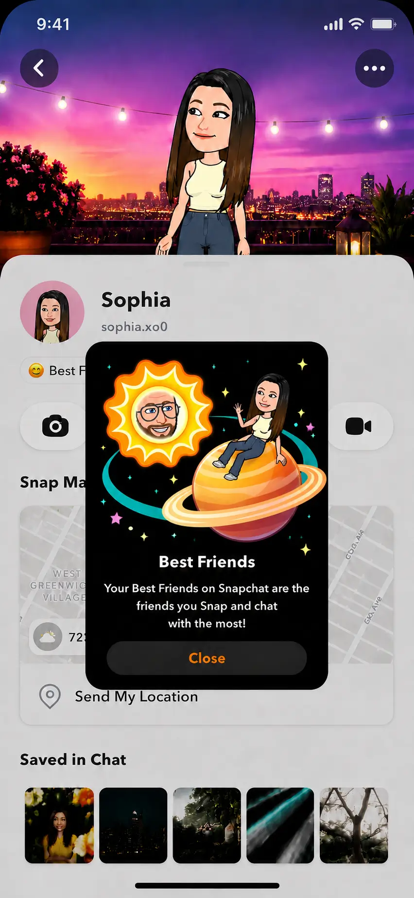 Saturn vs Jupiter Snapchat planet badge comparison: Jupiter has colorful swirls, Saturn has large gold ring.